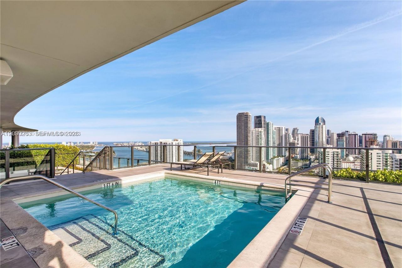 1600 NE 1st Ave , Unit 2916, Miami, FL 33132 Photo