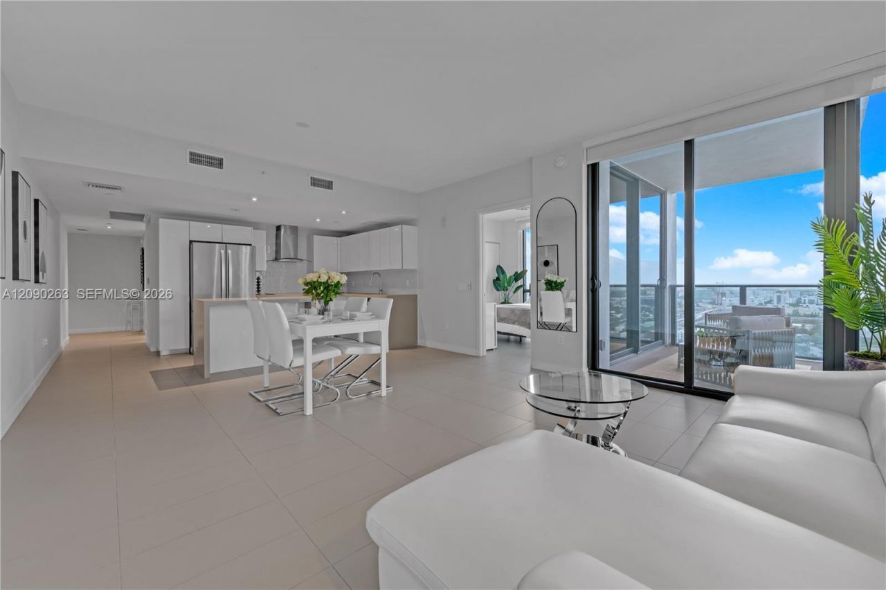 1600 NE 1st Ave , Unit 2916, Miami, FL 33132 Photo