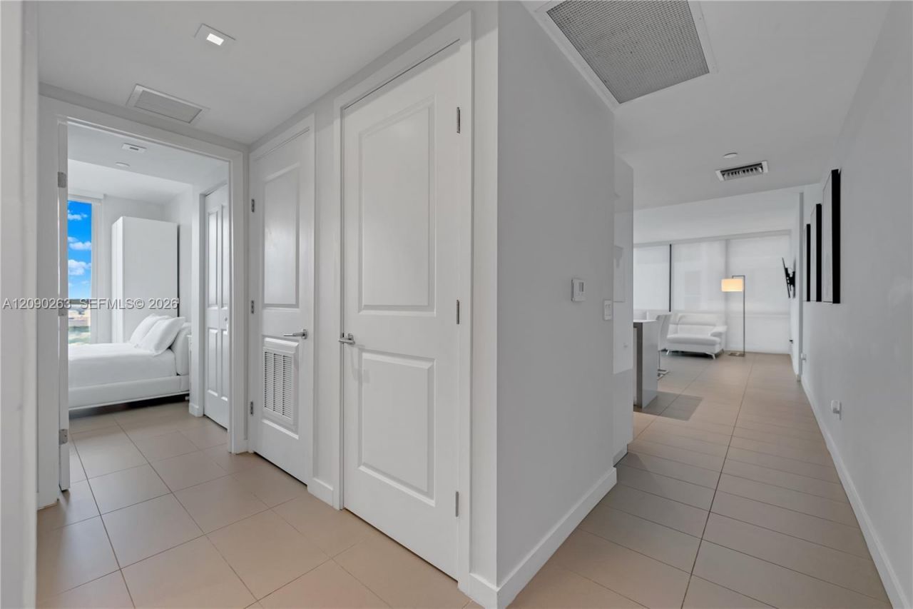 1600 NE 1st Ave , Unit 2916, Miami, FL 33132 Photo