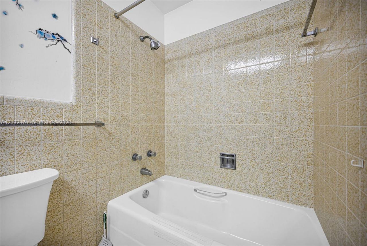 182 NW 16th St , Homestead, FL 33030 Photo