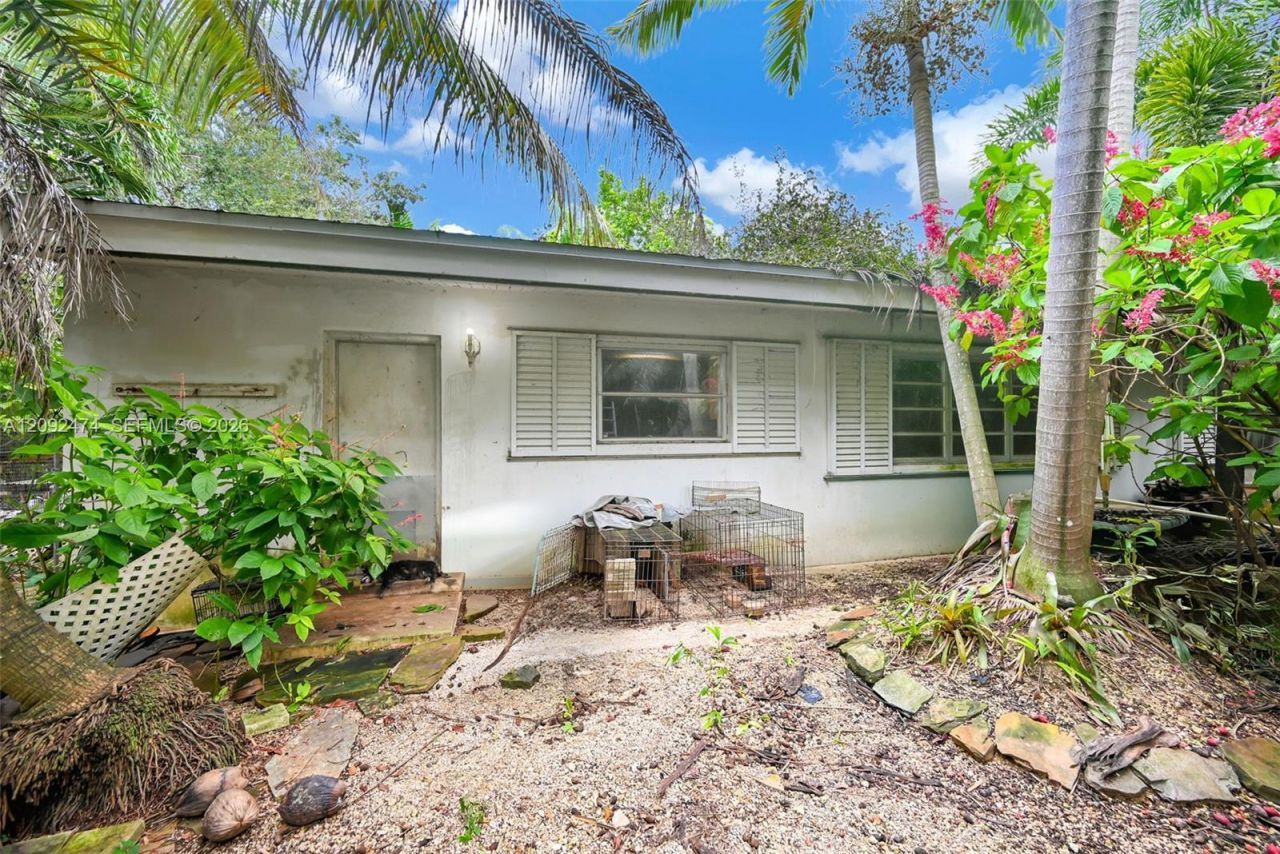 182 NW 16th St , Homestead, FL 33030 Photo