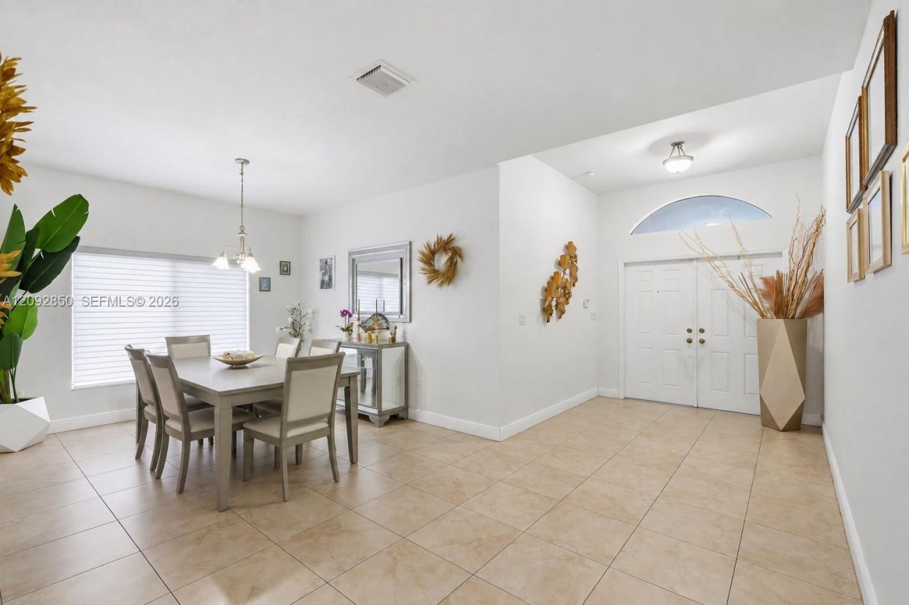 3241 SW 147th Ct, Miami, FL 33185 Photo