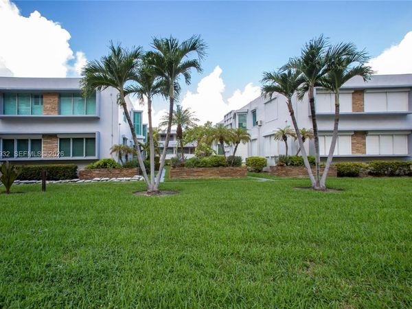10178 Collins Ave , Unit 202, Bal Harbour, FL 33154