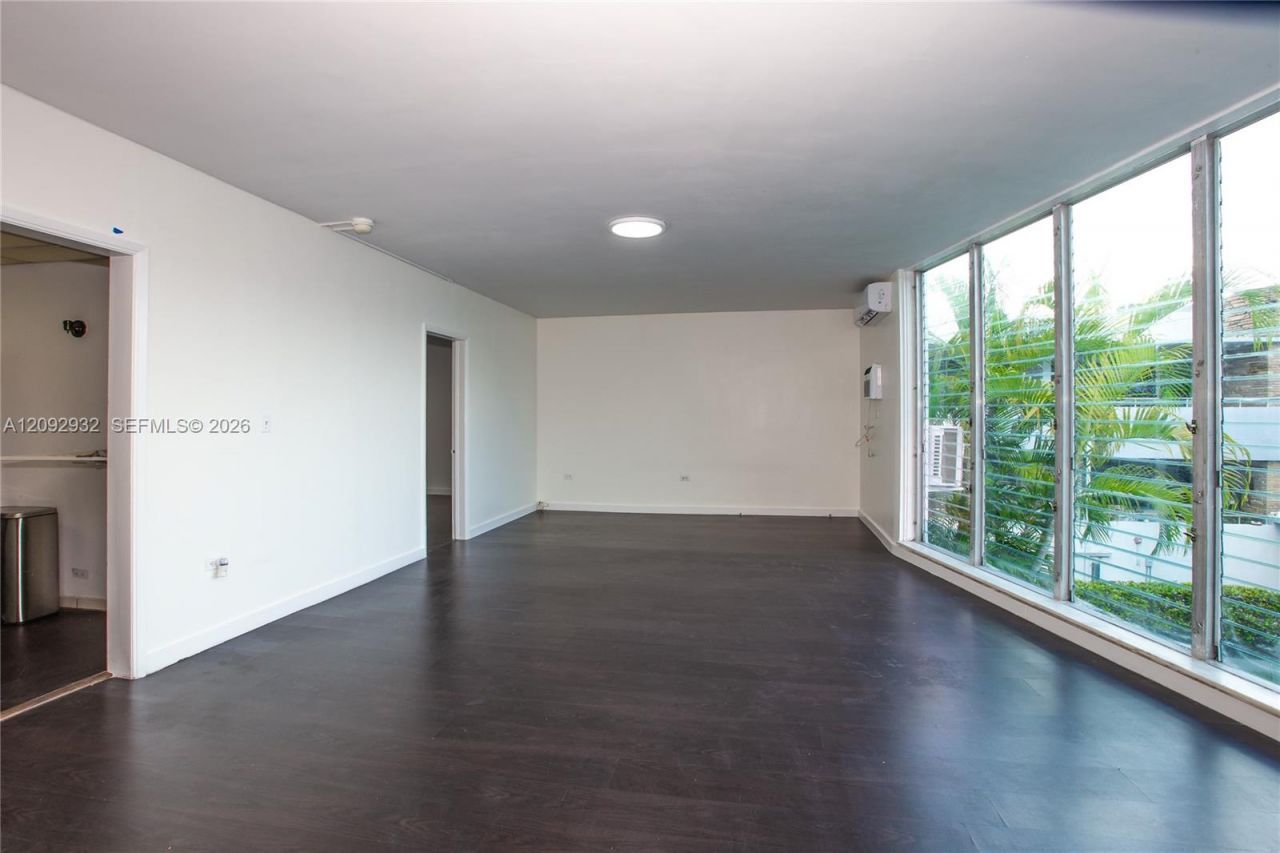10178 Collins Ave , Unit 202, Bal Harbour, FL 33154 Photo
