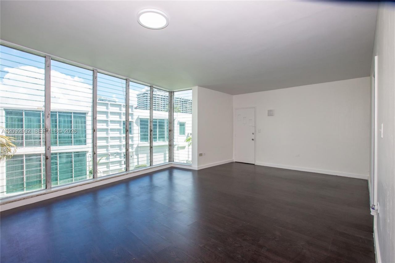 10178 Collins Ave , Unit 202, Bal Harbour, FL 33154 Photo