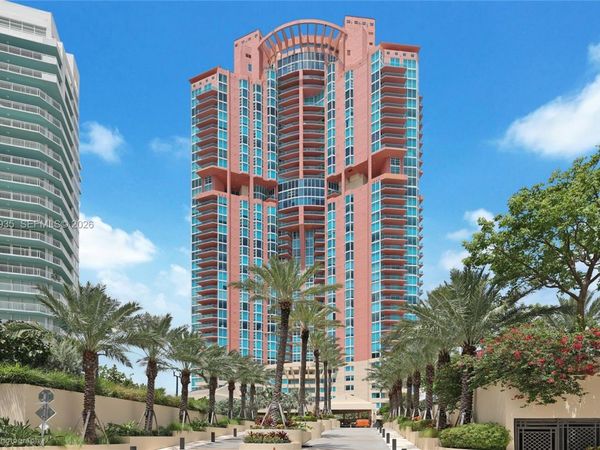 300 S Pointe Dr , Unit 4206, Miami Beach, FL 33139