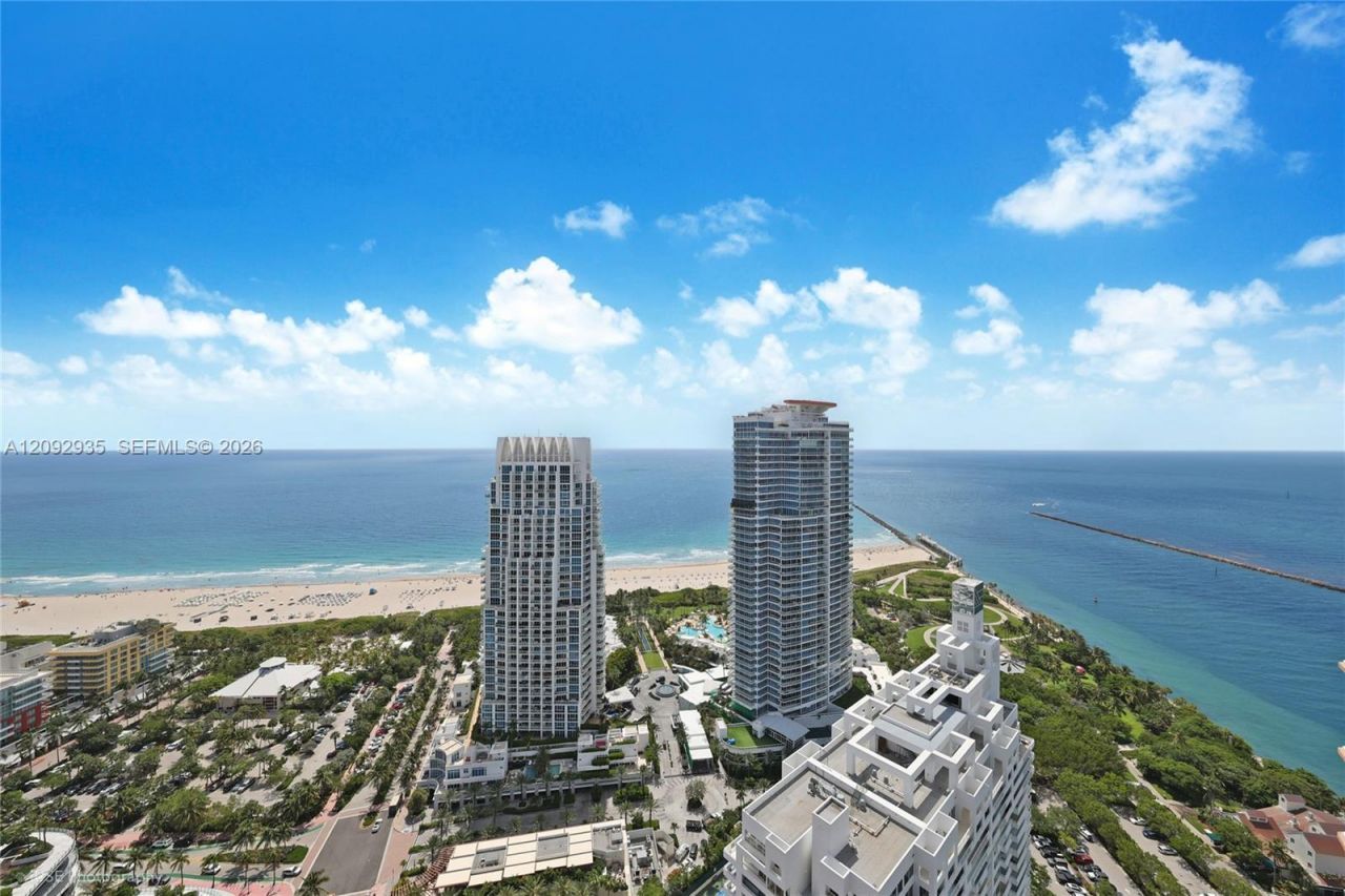 300 S Pointe Dr, Unit 4206, Miami Beach, FL 33139 Photo