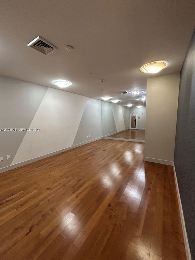600 NE 27th St , Unit 3003, Miami, FL 33137 Photo