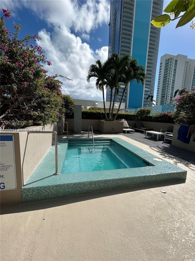 600 NE 27th St , Unit 3003, Miami, FL 33137 Photo
