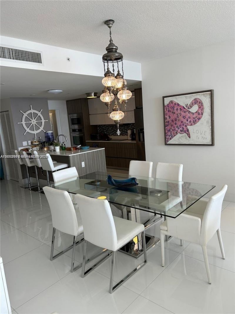 600 NE 27th St , Unit 3003, Miami, FL 33137 Photo