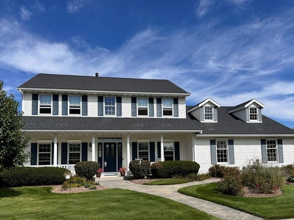 736 Wisconsin Ave, Oostburg, WI 53070
