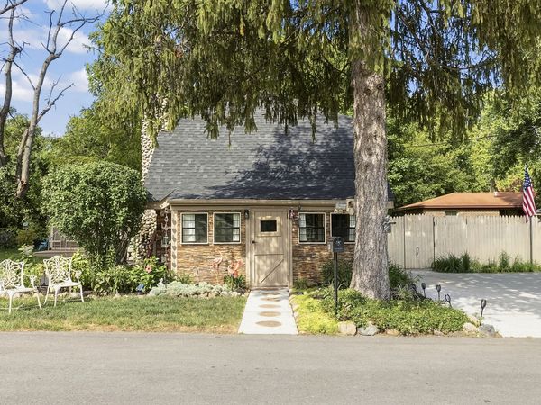 6518 Paradise Court , Indianapolis, IN 46236