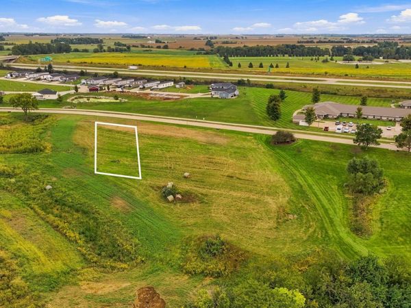 Lot 2 E Linden, Mount Pleasant, IA 52641