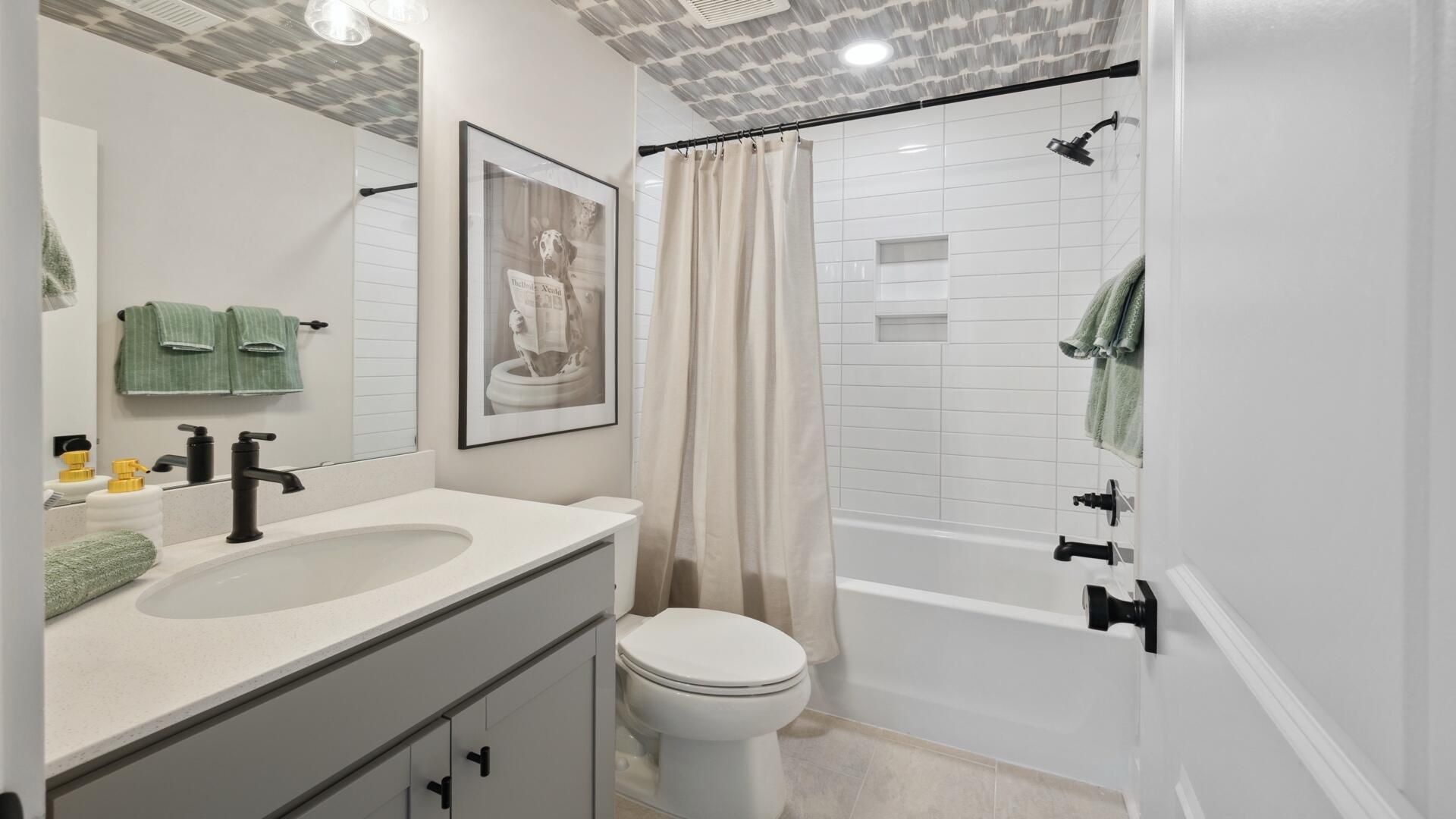 481 Cadbury Loop Photo 42