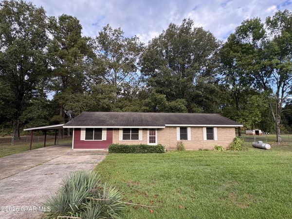 327 Churchill Circle, Starkville, MS 39759