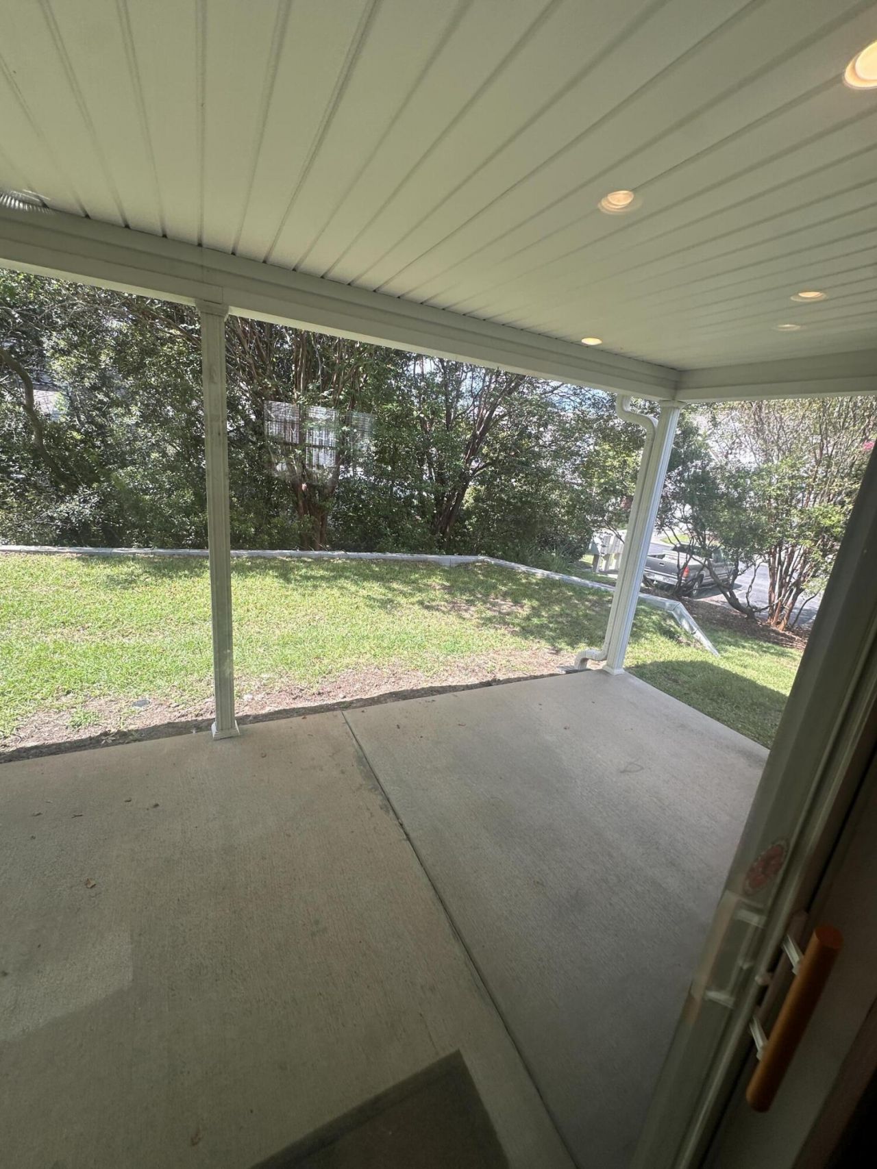 132 Hornby Circle Photo 5