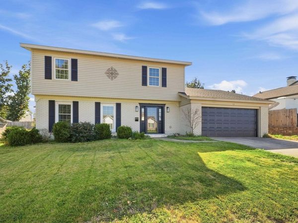 13 Coachlight Drive, Little Rock, AR 72227