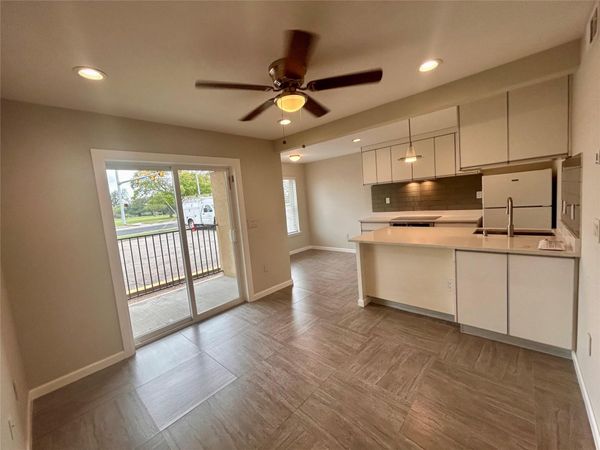 901 E 40th ST, Unit 101, Austin, TX 78751