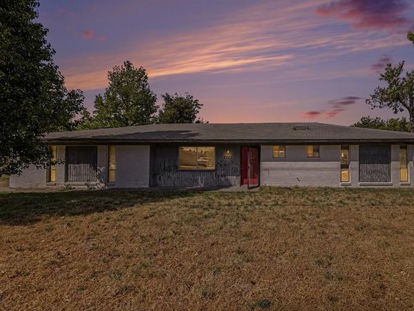 7721 NW 30th Street, Bethany, OK 73008