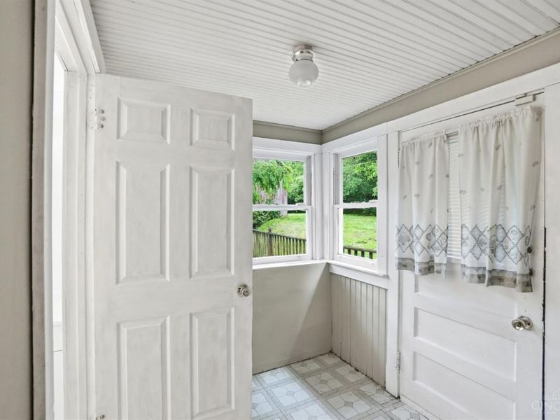 6951 Lesourdsville West Chester Road, Liberty Township, OH 45011 Photo 20