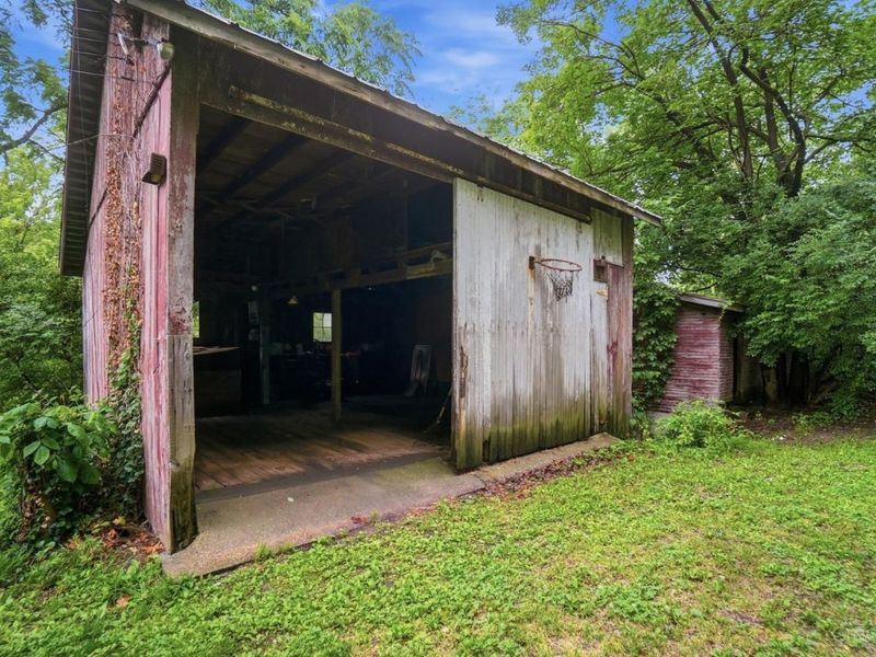 6951 Lesourdsville West Chester Road, Liberty Township, OH 45011 Photo 33
