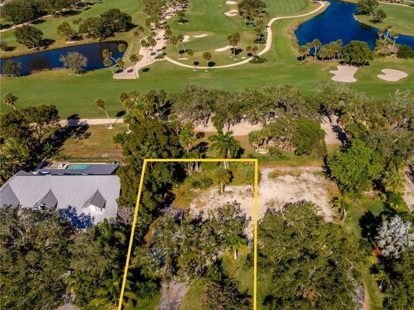 3027 Golf View Drive , Vero Beach, FL 32960