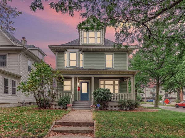 2700 Bryant Avenue S, Minneapolis, MN 55408