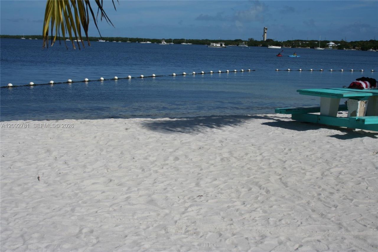 181 2nd Ct, Key Largo, FL 33037 Photo
