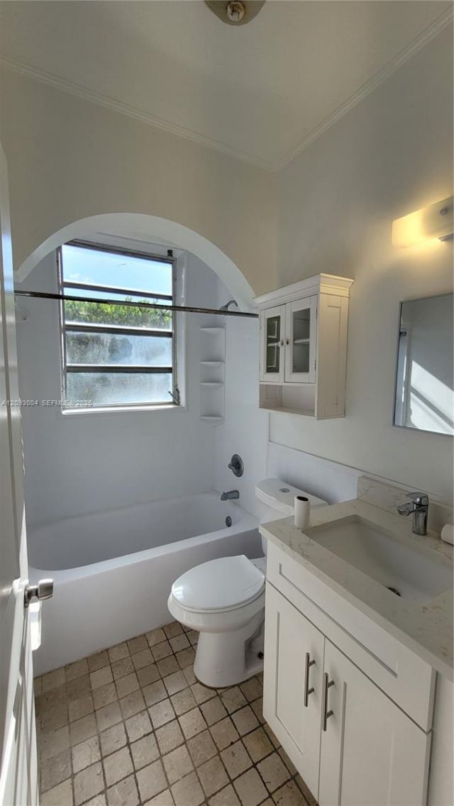 3666 SW 13th Ter, Miami, FL 33145 Photo