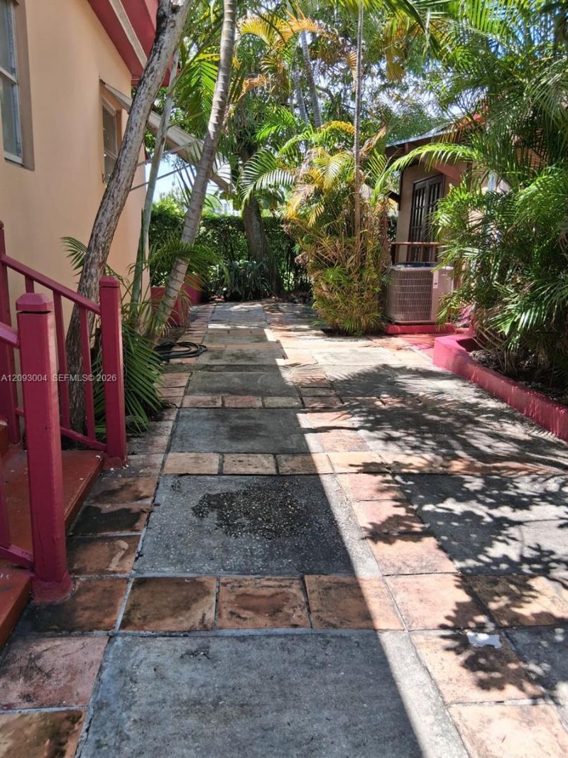 3666 SW 13th Ter, Miami, FL 33145 Photo