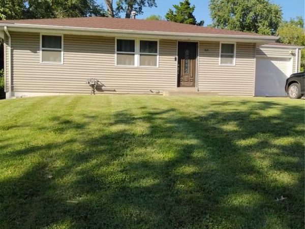 821 Font Lane, Bellefontaine Nghbrs, MO 63137