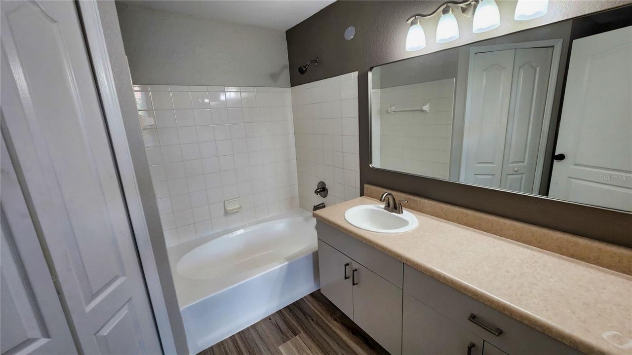 4178 Central Sarasota Parkway , Unit 335, Sarasota, FL 34238 Photo