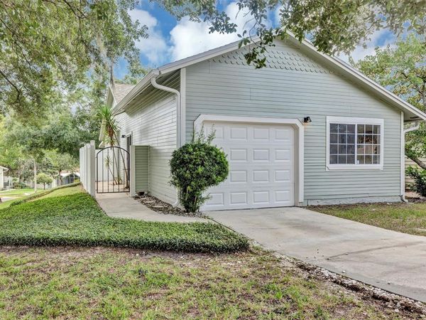 568 ABINGTON COURT , APOPKA, FL 32703