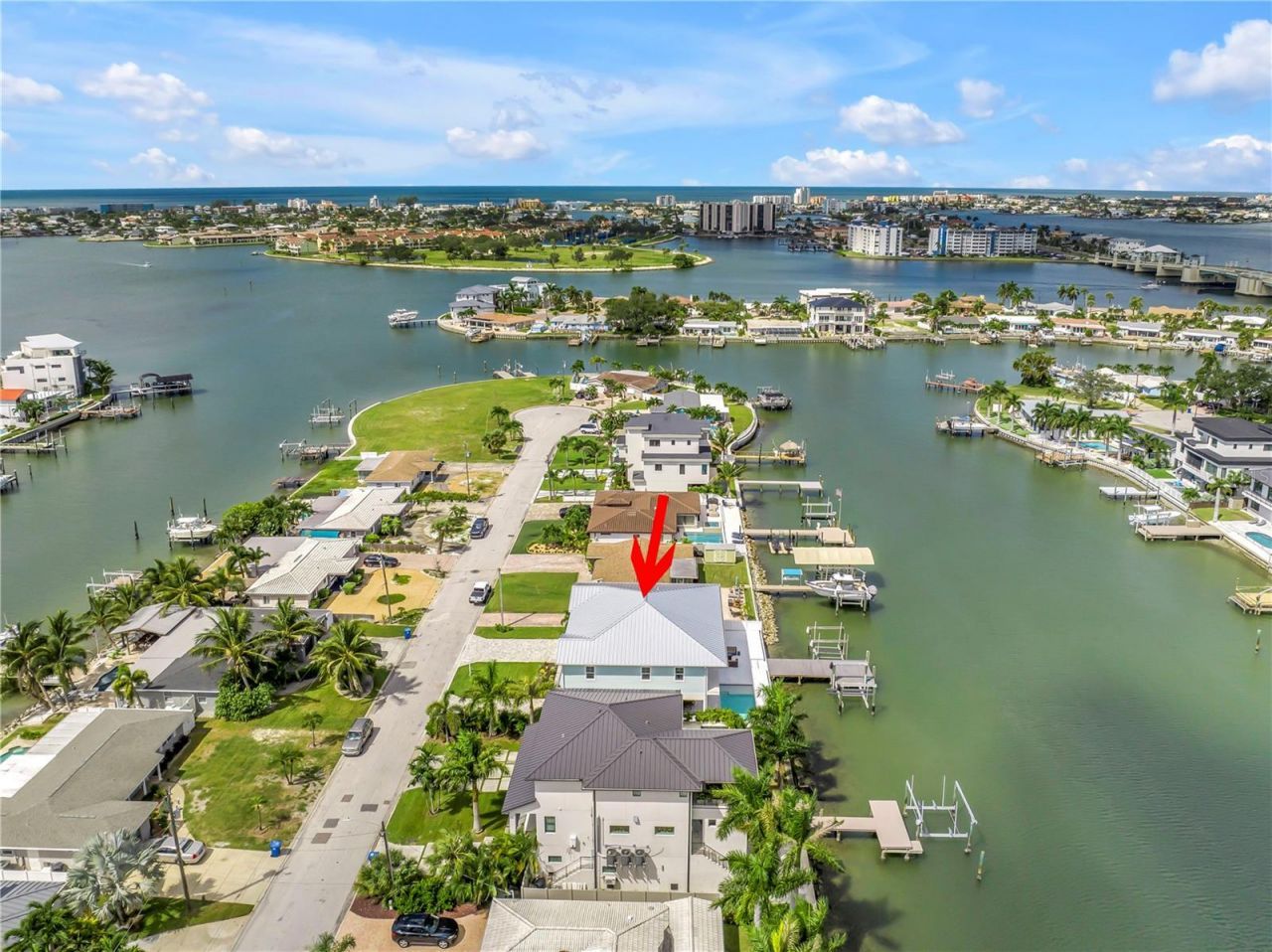 7957 2nd Avenue S, Saint Petersburg, FL 33707 Photo