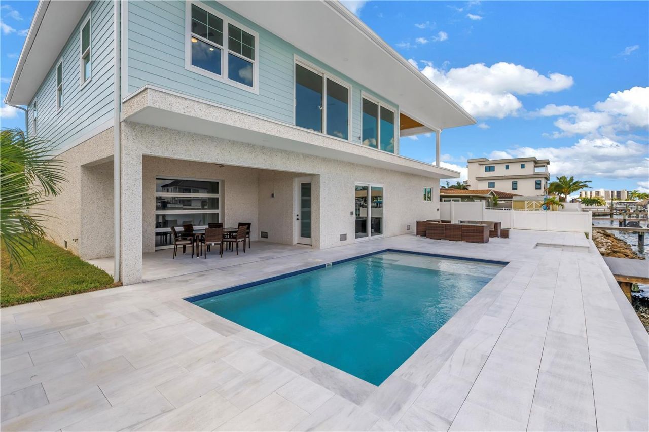 7957 2nd Avenue S, Saint Petersburg, FL 33707 Photo