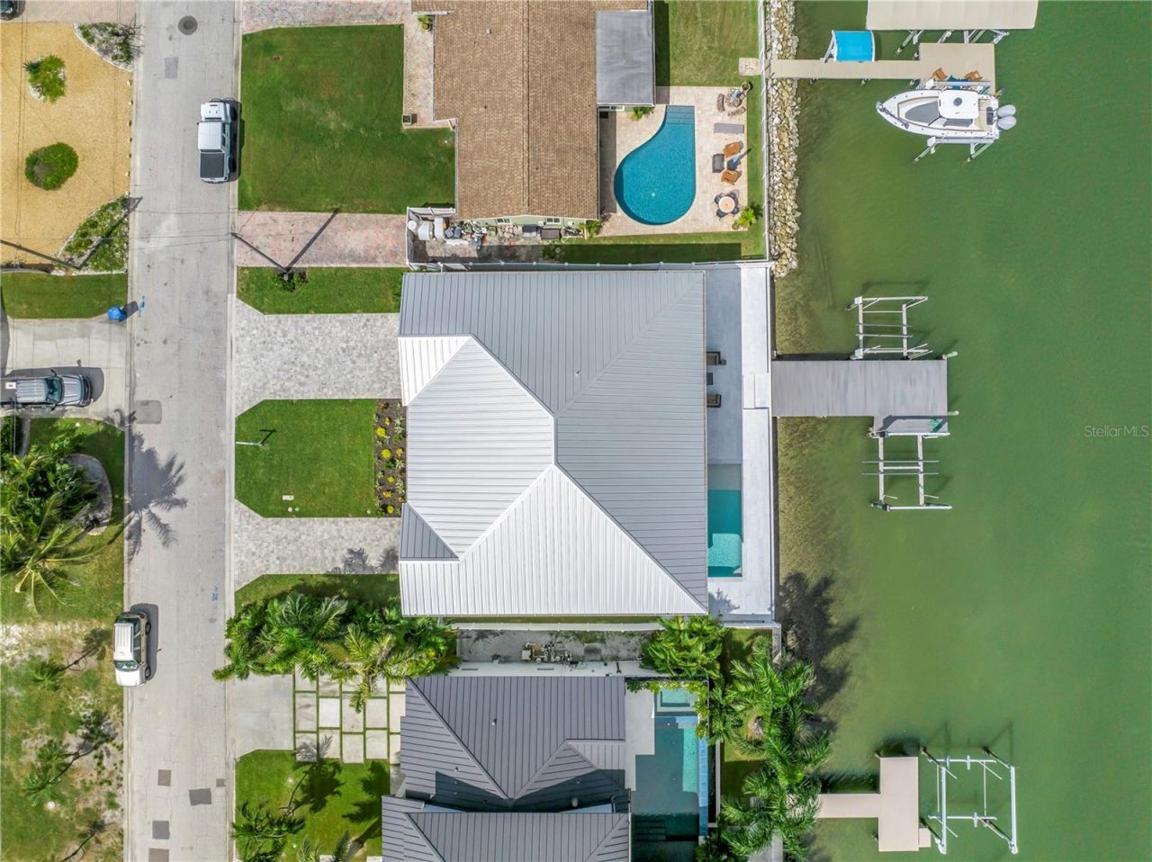 7957 2nd Avenue S, Saint Petersburg, FL 33707 Photo