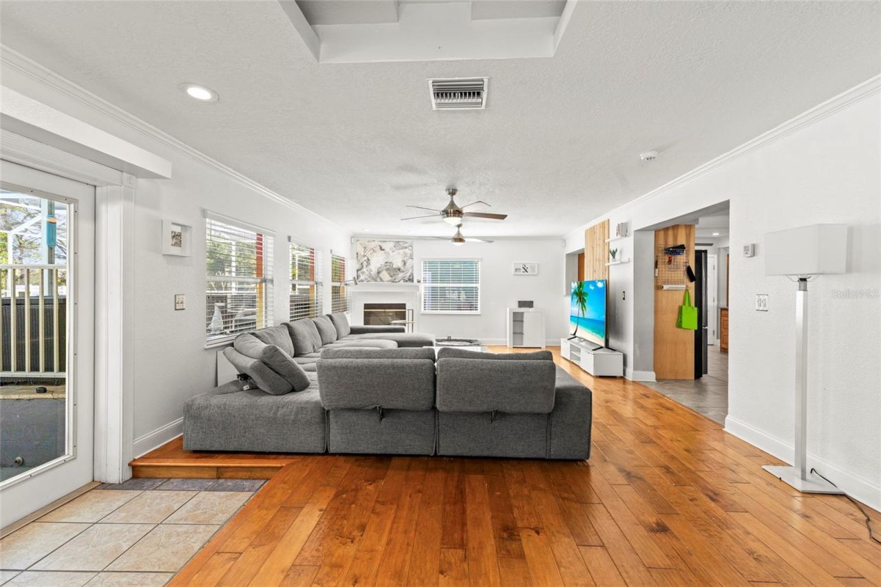 5657 Oceanic Road, Holiday, FL 34690 Photo