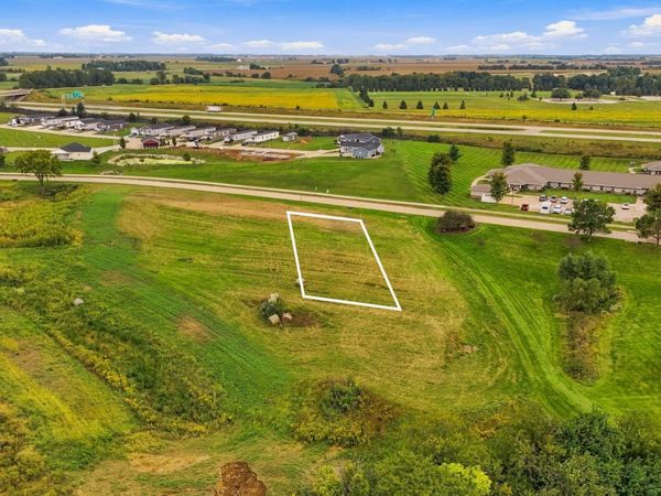 Lot 5 E Linden, Mount Pleasant, IA 52641