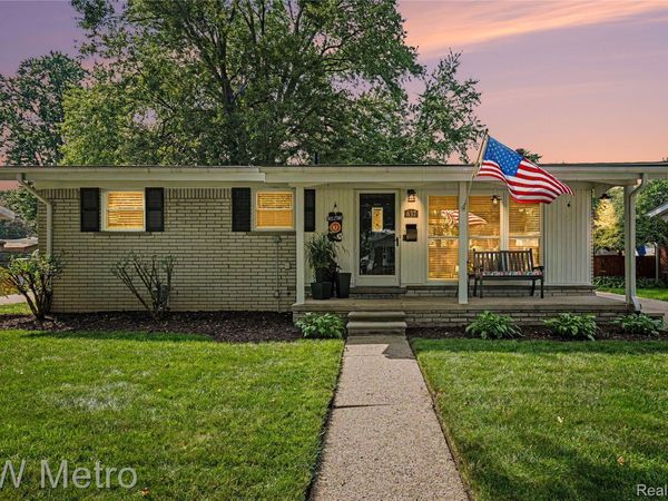 637 Kenyon Drive , Troy, Mi 48083