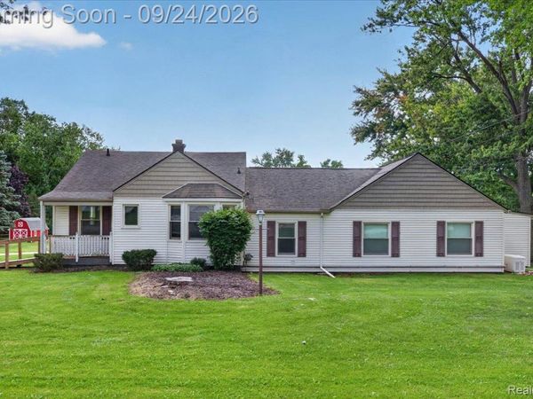 401 Lehigh Road, Rochester Hills, Mi 48307