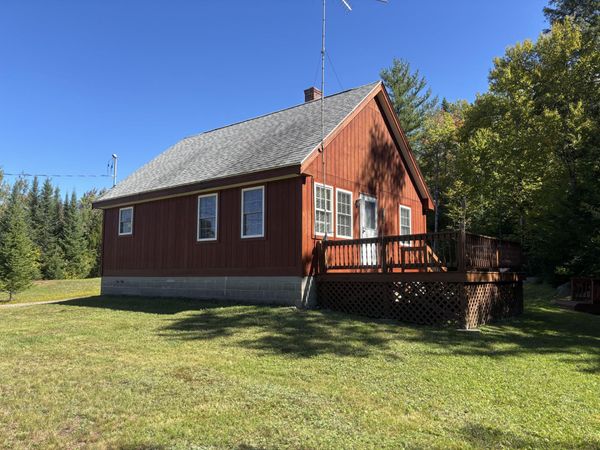 9 Snoforus Drive, Dover-Foxcroft, ME 04426