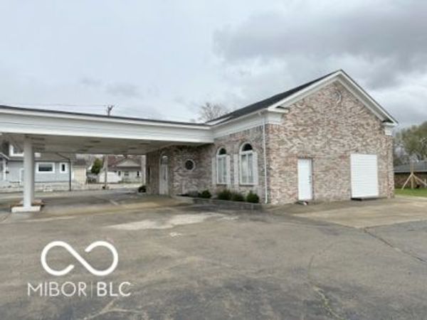 809 E 8th Street , Anderson, IN 46012
