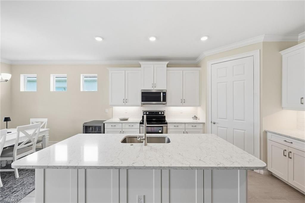 491 Polihale Way, Naples, FL 34114 Photo
