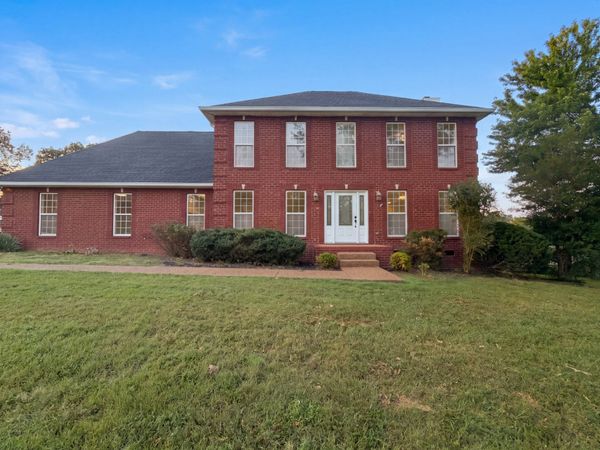 407 Ranch Rd , Portland, TN 37148