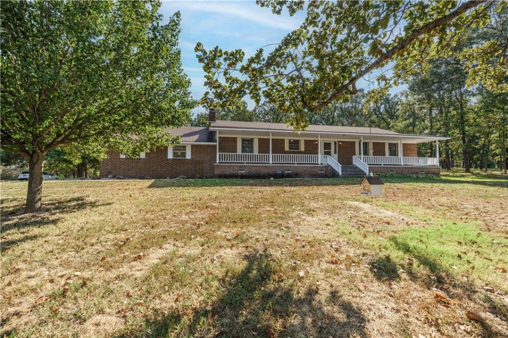 301 County Road 430, Berryville, AR 72616 Main Photo