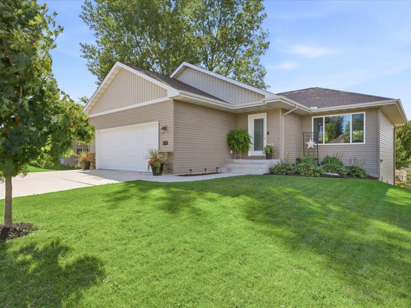 2103 Longhorn Lane, Buffalo, MN 55313