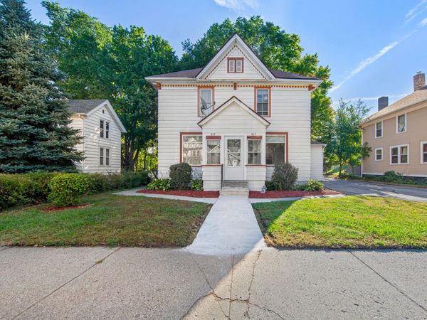 815 2nd Avenue NW, Faribault, MN 55021
