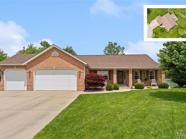 4382 Shelfield, Swansea, IL 62226