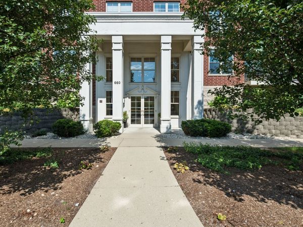 660 Prestwick Lane , Unit 507, Wheeling, IL 60090