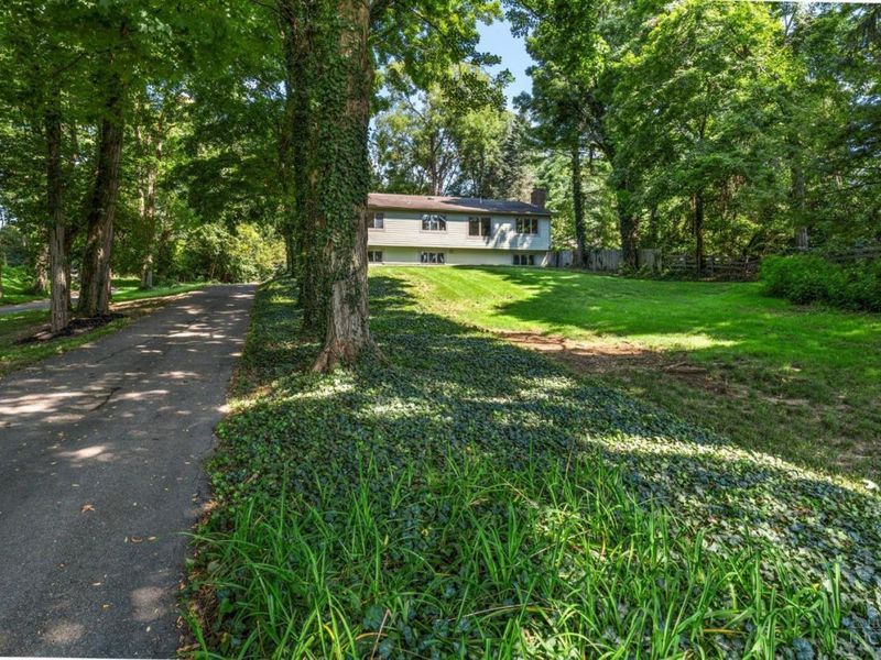 303 E Whipp Road, Washington Township, OH 45459 Photo 3